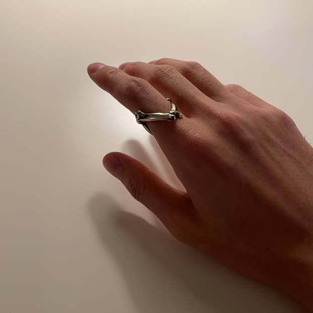 더 솔로이스트 빅토리 링 골드