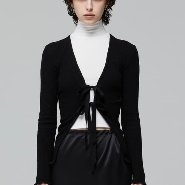 레이디볼륨 TIE SLIM T-SHIRT_BLACK