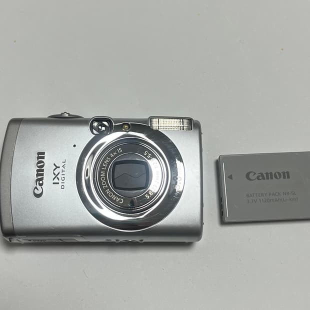 토모토모 유인님 디카 / 캐논 ixy 810 / 익서스 950 IS