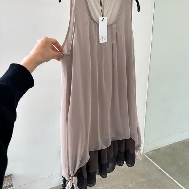 레이어드 슬리브리스 원피스 