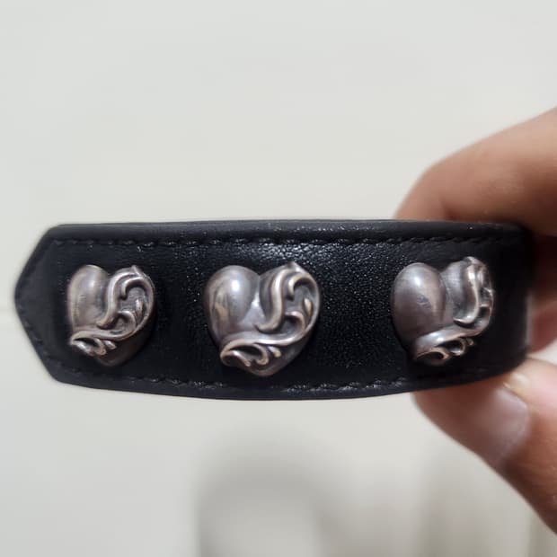 크롬하츠 가죽팔찌