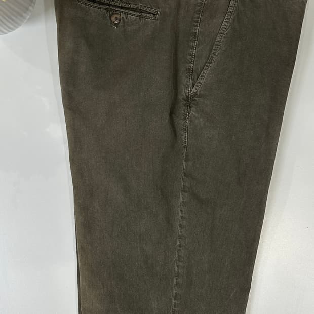 브루넬로 쿠치넬리 올리브그린 치노 팬츠