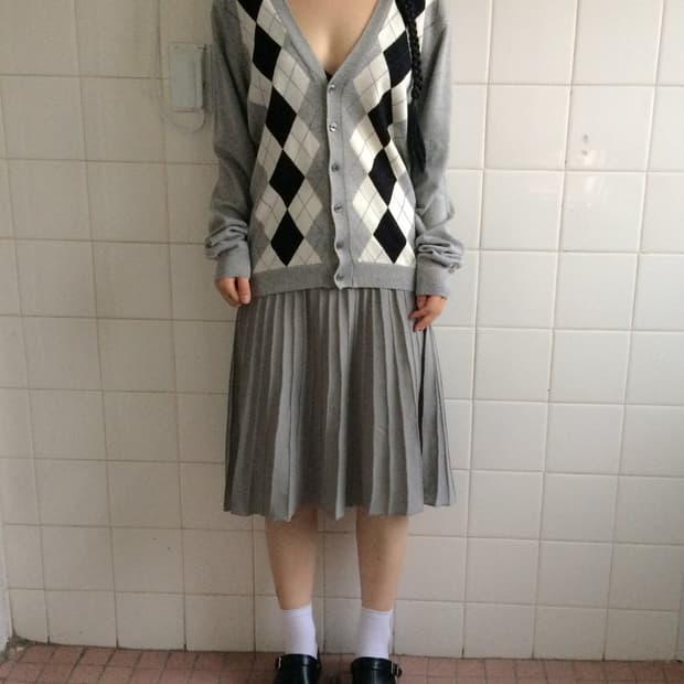 Argyle pattern knit cardigan