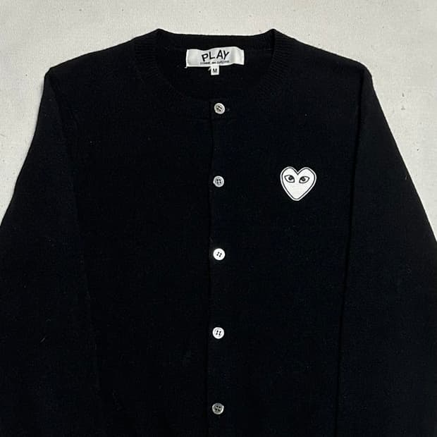 M 꼼데가르송 여성용 화이트와펜 블랙 가디건 