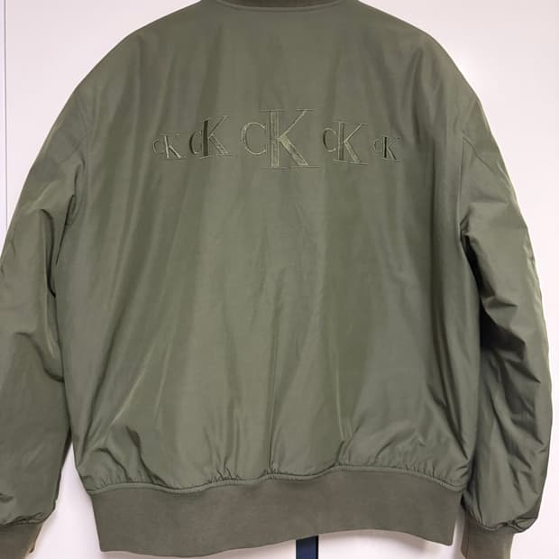 켈빈 양면패딩 항공점퍼 L