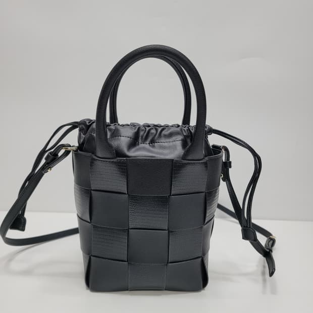 (새상품급) 사만사타바사 리자드 퍼즐 셔링백 크로스백 토트백 / 블랙
