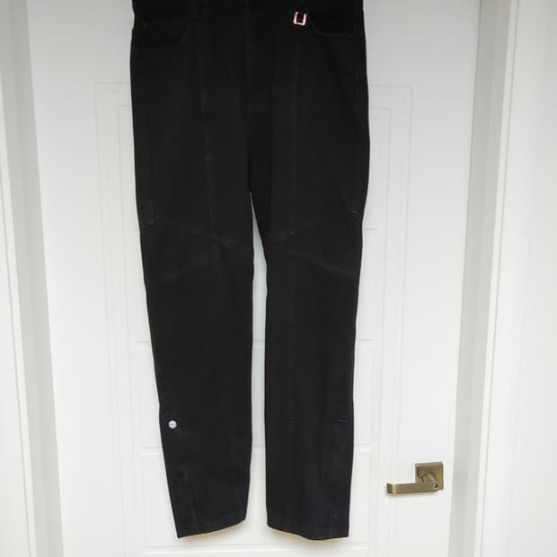 우영미 21fw 부츠컷 바이커 데님 팝니다