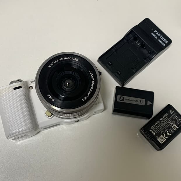 소니 NEX-5R 16-50 렌즈포함