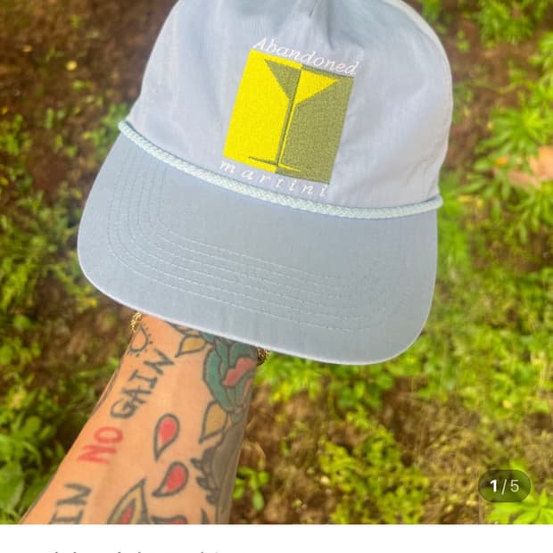 어밴던드 마티니 모자