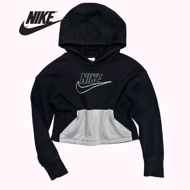 NIKE logo crop hood t-shirt
