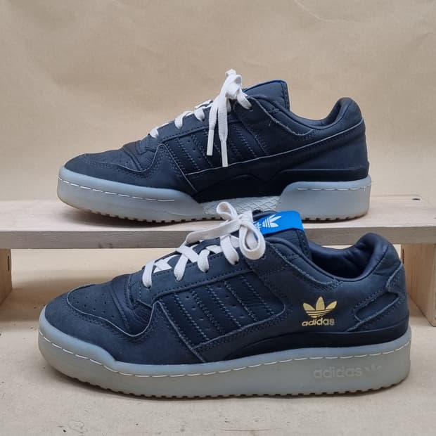 아디다스 포럼로우 CL 여성스니커즈 235