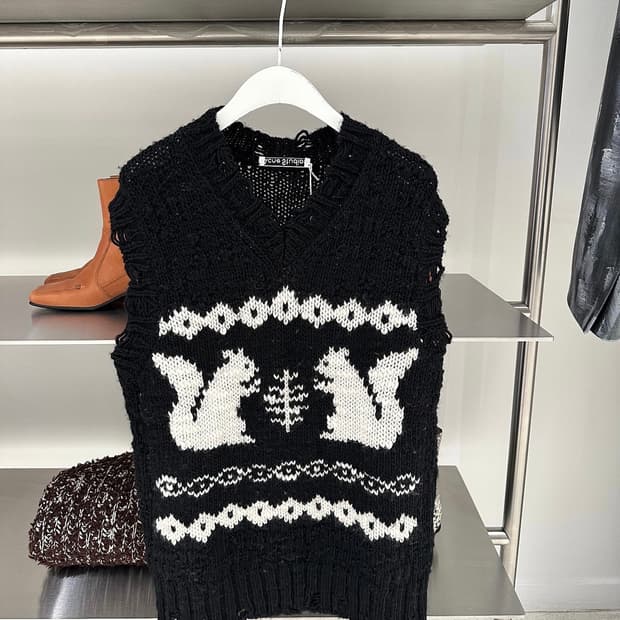 아크네스튜디오 니트 베스트