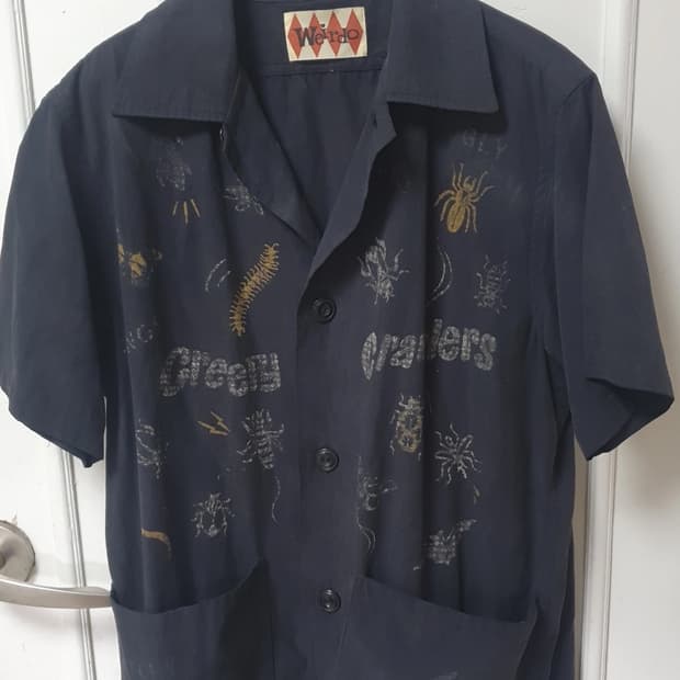 위어도 크리피 셔츠