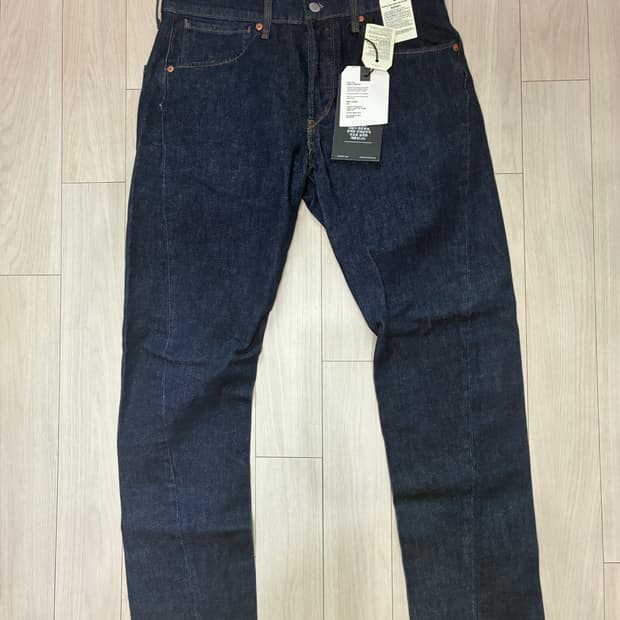 리바이스 엔지니어드진 완전 새제품