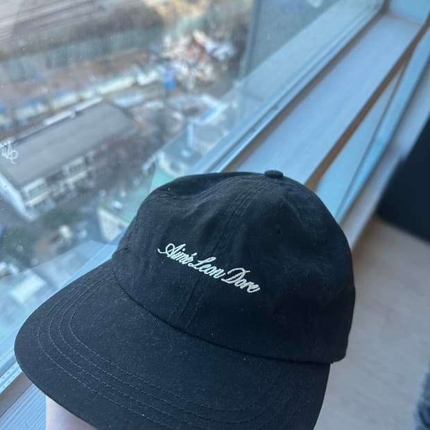 에임레온도르 상태a급 모자 팝니다.