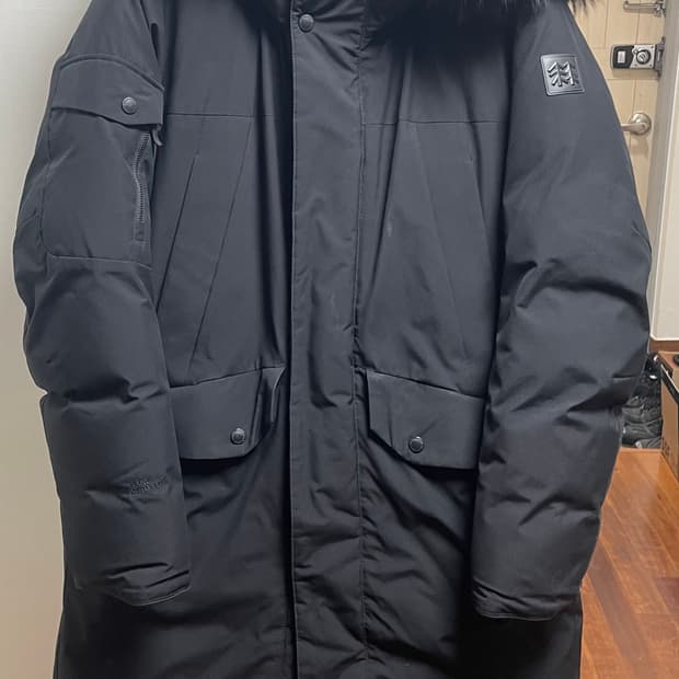 코오롱 안타티카 롱 남성패딩 95 판매합니다