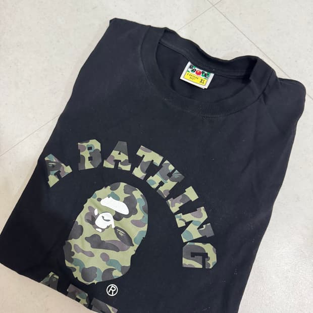 베이프 카모컬리지 반팔티셔츠