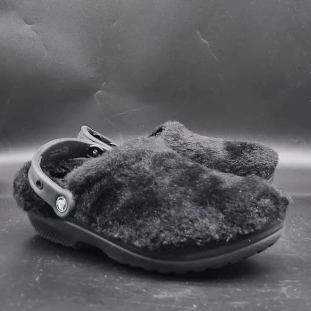 크록스 퍼슈어 260