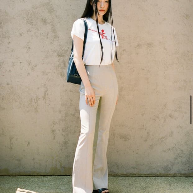 미스치프 베이지 슬랙스