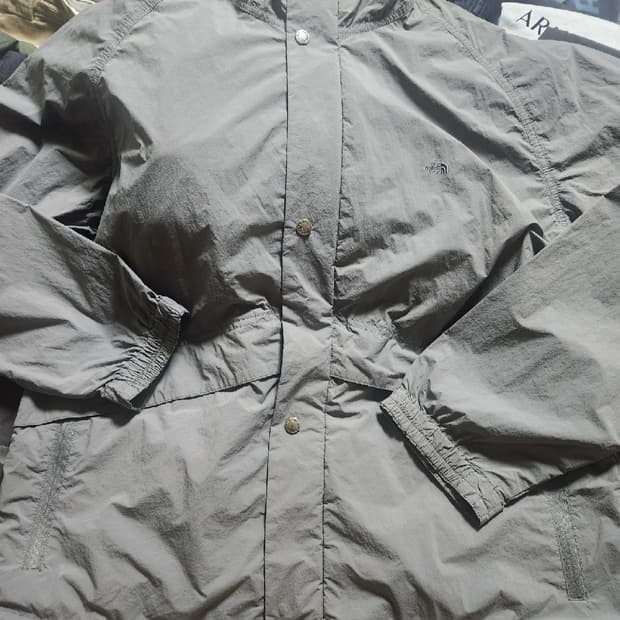 노스페이스 퍼플라벨 나나미카 바람막이 사이즈L