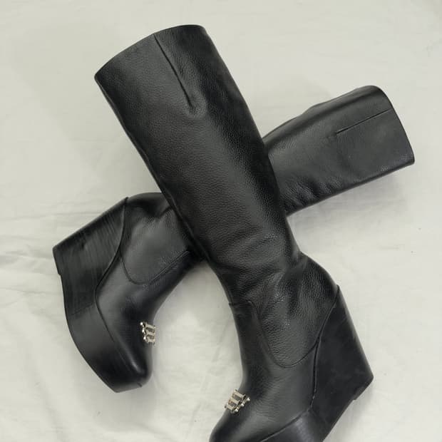 모스키노 제레미스캇 사이드지퍼 웨지힐 롱부츠