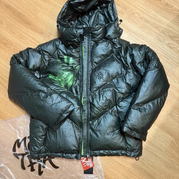 Mertra 열반응 패딩 녹색L