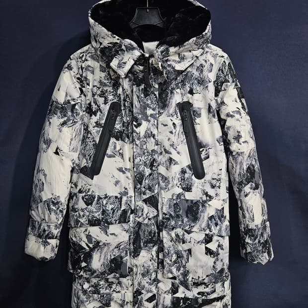 빈폴 문양 남성 100 구스다운 패딩 