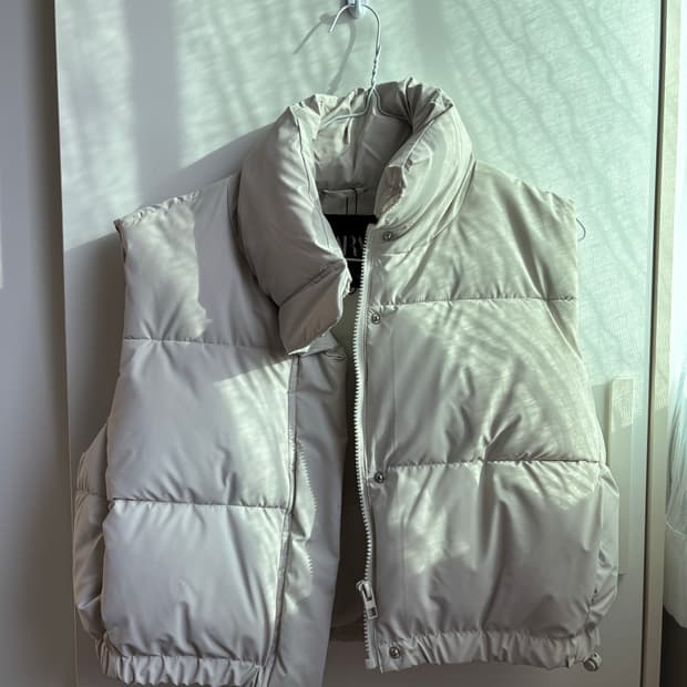 자라 패딩조끼