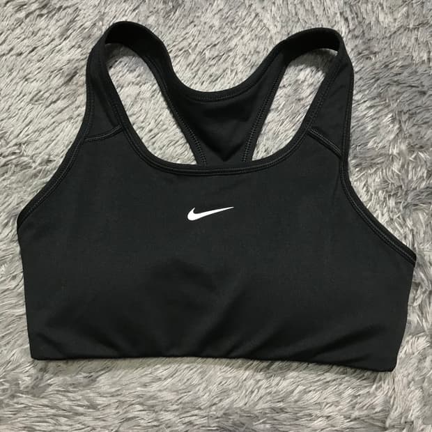 [[여성 M, A급] 나이키(NIKE) 스우시 드라이핏 브라탑@370