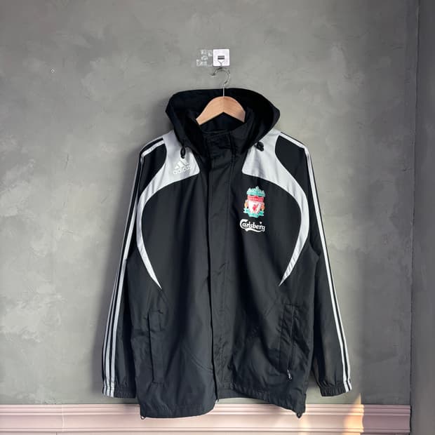 아디다스 리버풀 바람막이