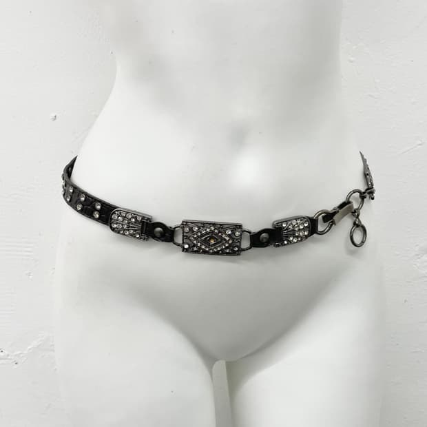 블랙페어리 큐빅 체인 버클 벨트