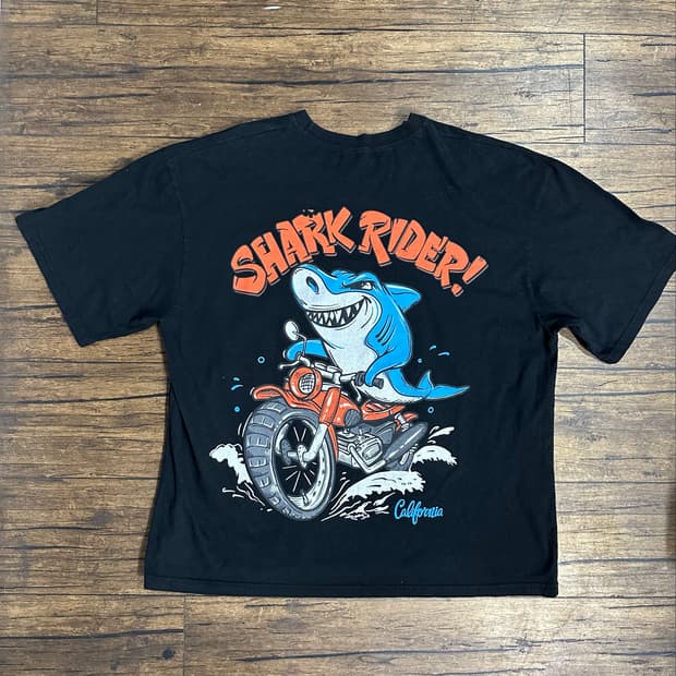 KIRIN SHARK RIDER 백프린팅 오버핏 반팔티 블랙 2XL