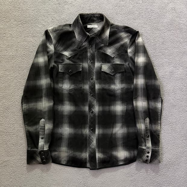 Number (N)ine 02AW shirt