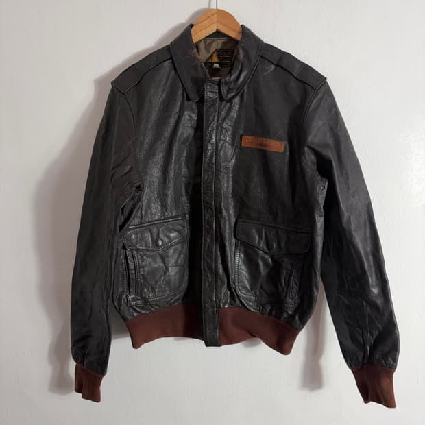 에디바우어 빈티지 A-2 타입 가죽 플라이트 자켓(44)