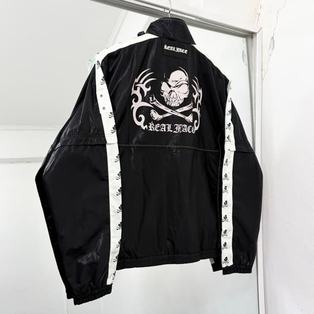 Real Race 컨버터블 스컬 윈드브레이커 자켓