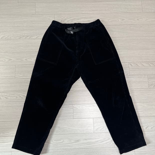 그라미치 루즈테이퍼드 코듀로이 팬츠 블랙 M