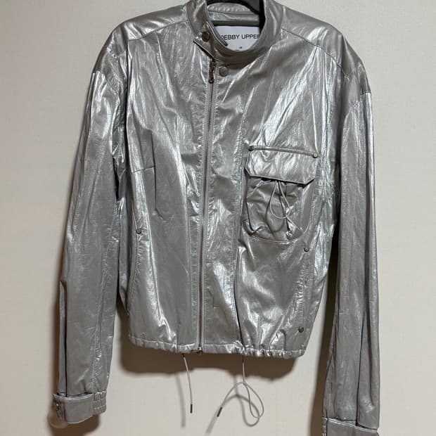 데비 어퍼 DEBBY UPPER 실버 봄버 자켓 OS