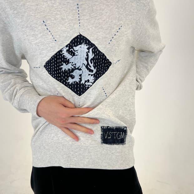 Sashiko rampant rion sweat shirt