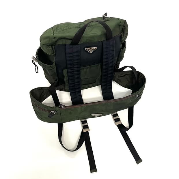 프라다 1998 아카이브 밀리터리 포코노 나일론 백팩