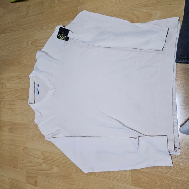 정품) 스톤아일랜드 울 니트 L사이즈