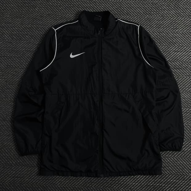 나이키 스우시 러닝 우븐 바람막이 자켓o 3942