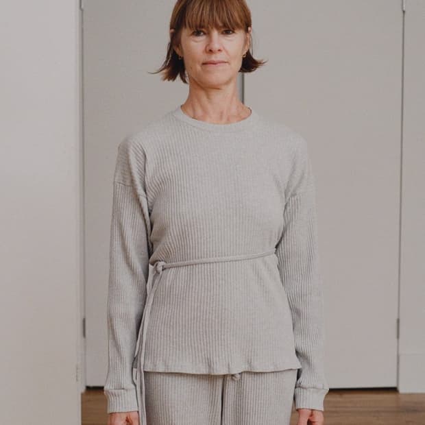 베이스레인지 Shaw longsleeve tee