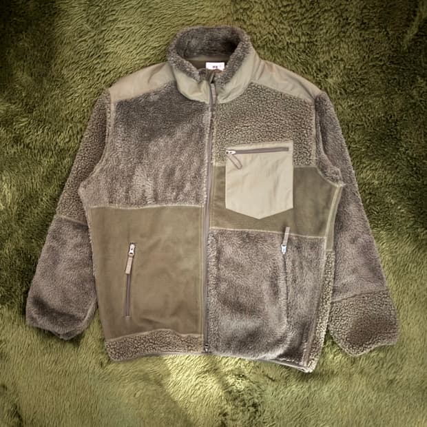 [L] 엔지니어드 가먼츠 X 유니클로 콜라보 플리스 자켓 올리브