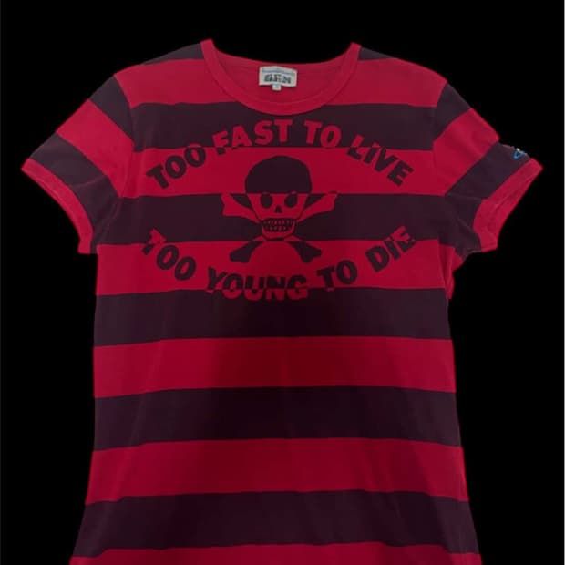 'Too fast to live too young to die' tee