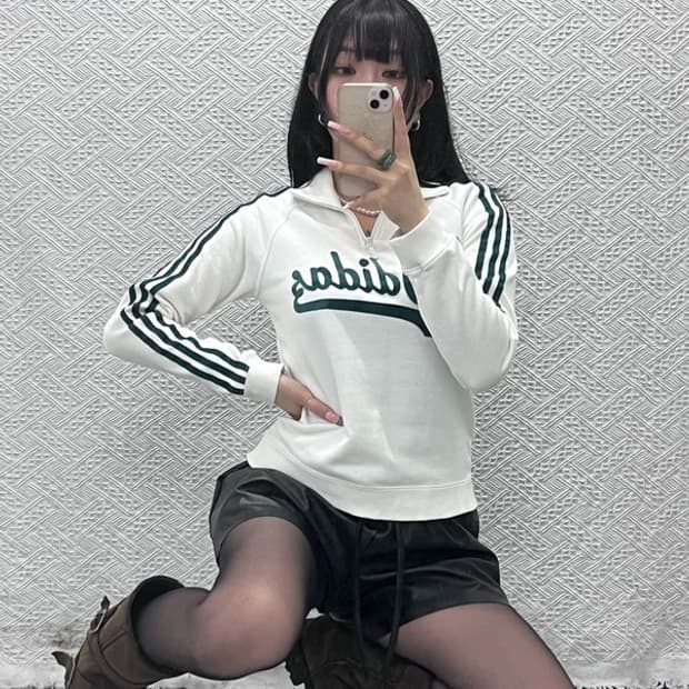 아디다스 캐주얼 키치 말차크림 반집업 맨투맨 S C12351