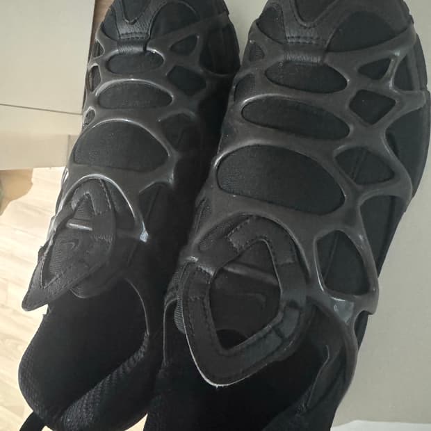 나이키 에어 쿠키니 블랙