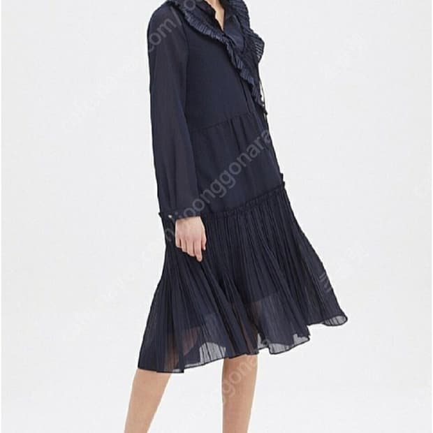 SJSJ 러플 플리츠 미디 원피스