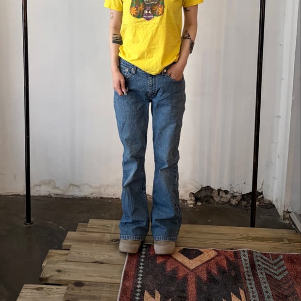 Levi’s 584 부츠컷 데님 팬츠