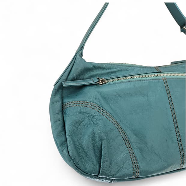 이세이미야케 im product 소가죽 숄더백 미친색감