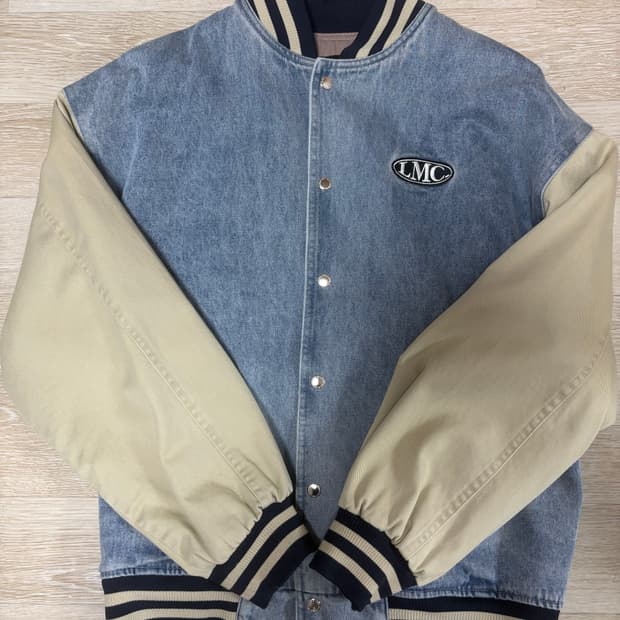 LMC 데님 바시티자켓